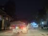 Xe Howo chở đá cồng kềnh vượt chốt CSGT Thanh Hóa trong đêm